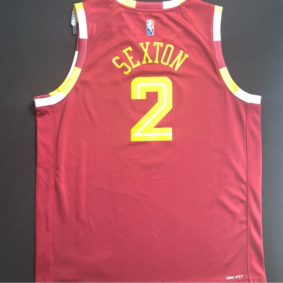 NWT Nike Collin Sexton Cleveland Cavaliers #2 Red City Jersey NBA 75 Diamond YXL - Picture 3 of 5